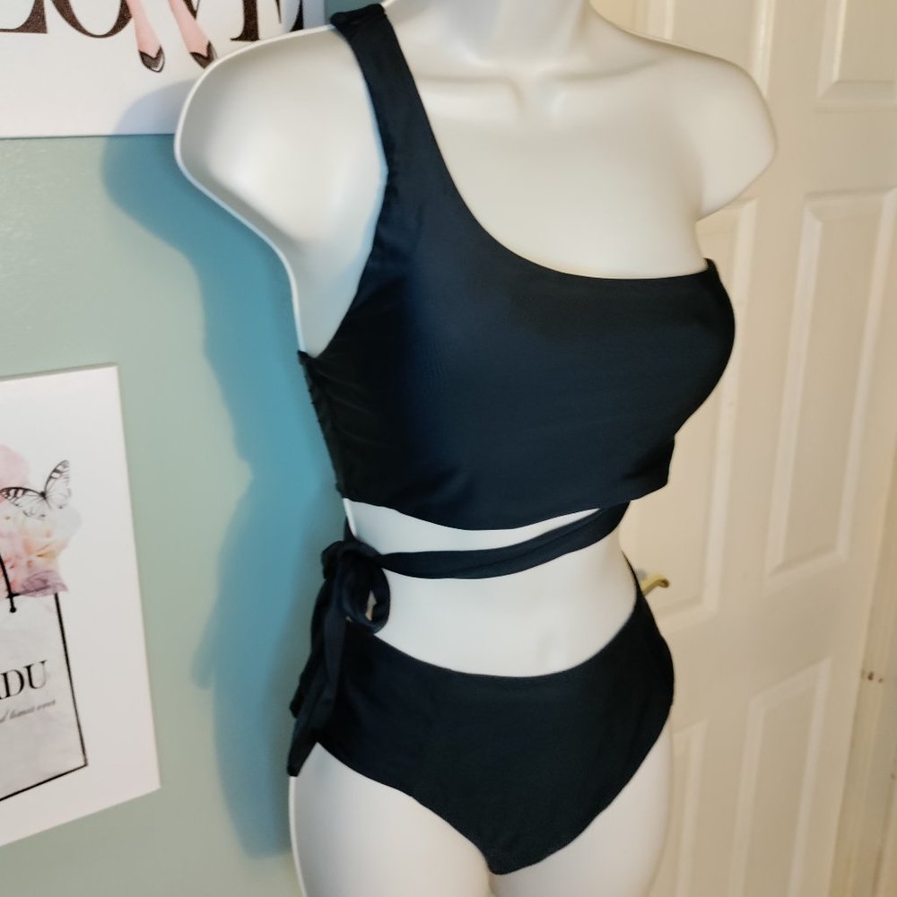 Two piece bikini - Picture 4 of 6